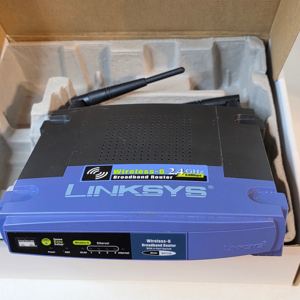 Linksys WRT54G v4 Wireless-G 2.4GHz Broadband Router 54Mbps 4-Port Switch Blue